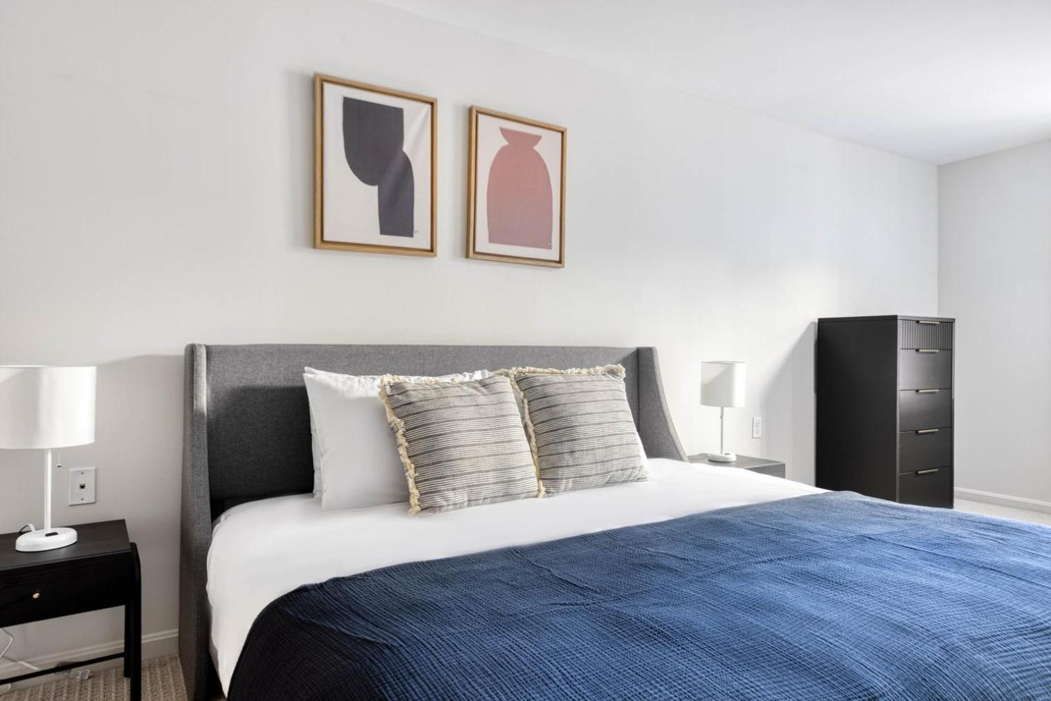 Central Square 2br W Gym Nr T Bos-819 Apartment Cambridge