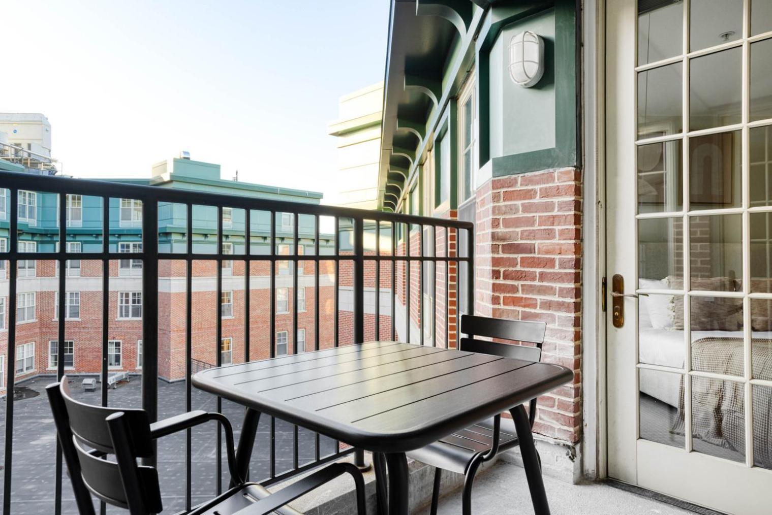 Central Square 2br W Gym Nr T Bos-819 Cambridge